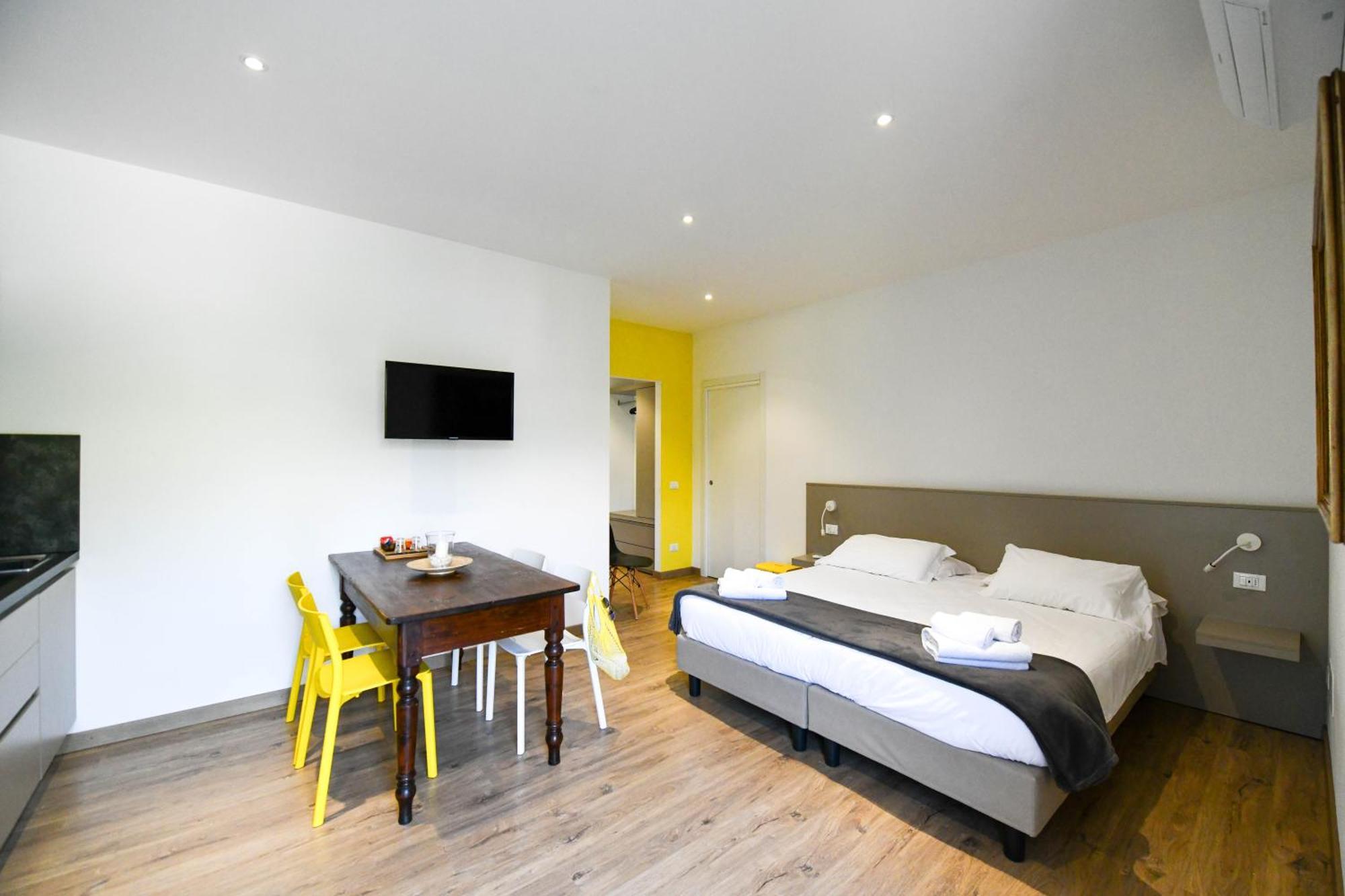 Ferienwohnung Regina e Oriente Baveno Exterior foto