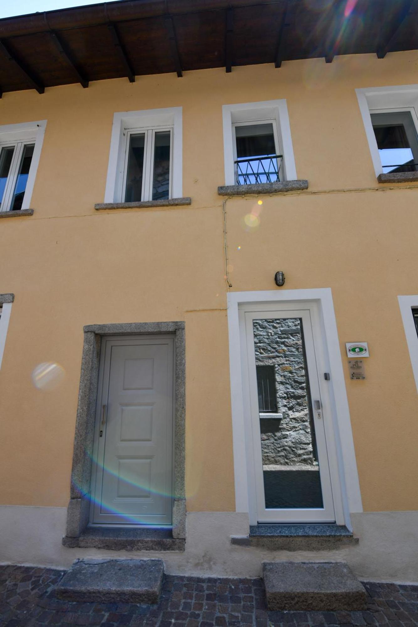 Ferienwohnung Regina e Oriente Baveno Exterior foto